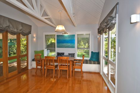 Photo of property in 22 Muncaster Road, Snells Beach, 0920
