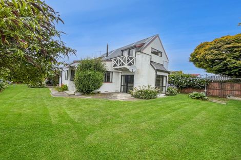 Photo of property in 40 Sayers Crescent, Ilam, Christchurch, 8041