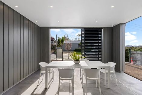 Photo of property in 9a Kowhai Street, Tawa, Wellington, 5028