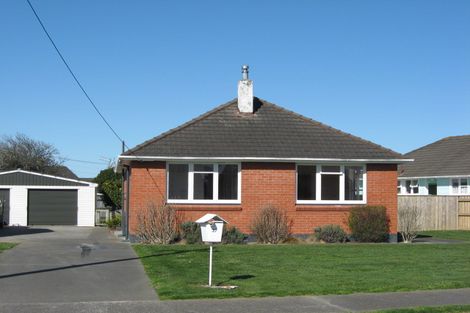 Photo of property in 37 Kittyhawk Row, Bulls, 4818