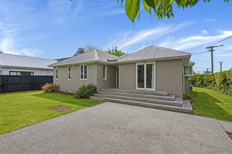 Photo of property in 59 Garreg Road, Bryndwr, Christchurch, 8052