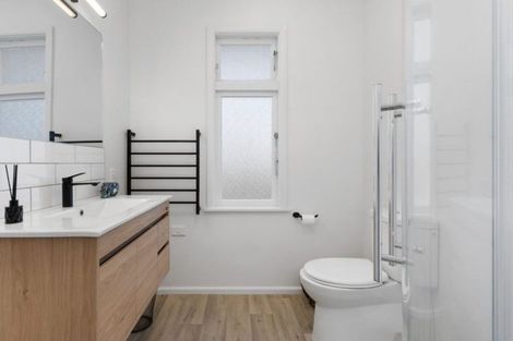 Photo of property in 2/503 Avenue Road East, Hastings, 4122