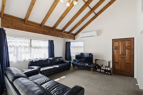 Photo of property in 214 Puriri Street, Castlecliff, Whanganui, 4501