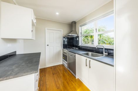 Photo of property in 1/13 Blanes Road, Weymouth, Auckland, 2103