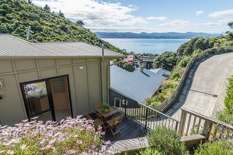 Photo of property in 3/19 Onslow Road, Khandallah, Wellington, 6035