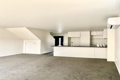 Photo of property in 1115a High Street, Taita, Lower Hutt, 5011