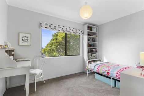 Photo of property in 4/15 Roseberry Avenue, Birkenhead, Auckland, 0626