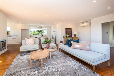 Photo of property in 40 Belleview Terrace, Mount Pleasant, Christchurch, 8081