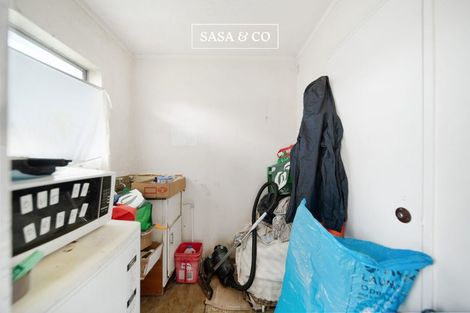 Photo of property in 4 Stoll Place, Clendon Park, Auckland, 2103