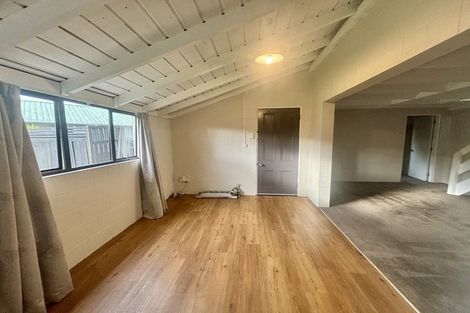 Photo of property in 5a Tapestry Grove, Silverstream, Upper Hutt, 5019