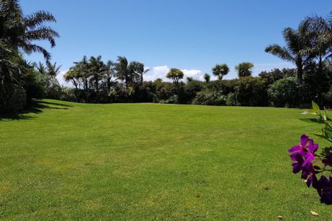 Photo of property in 381 Cove Road, Waipu, 0582