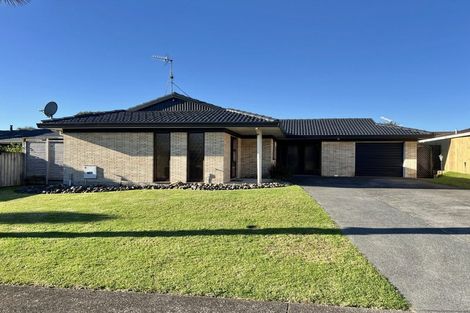 Photo of property in 9 Syntax Place, Conifer Grove, Takanini, 2112