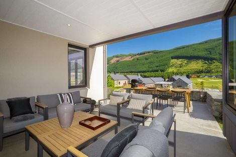 Photo of property in 6 Ogilvie Lane, Arrowtown, Queenstown, 9371