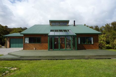 Photo of property in 14 Banbury Street, Waimangaroa, Westport, 7891