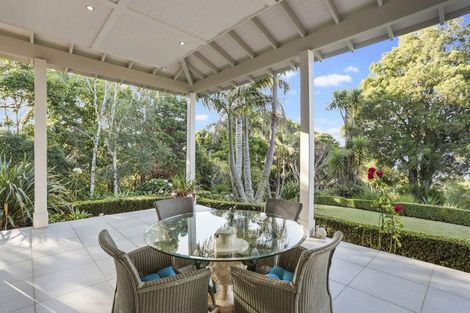 Photo of property in 291 Forest Hill Road, Waiatarua, Auckland, 0612