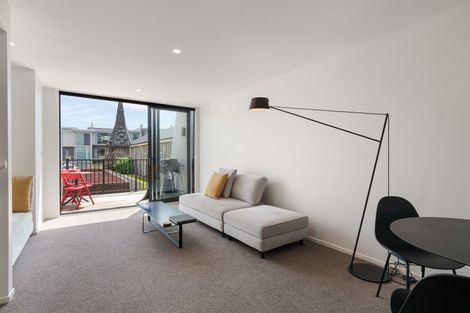 Photo of property in 4/17 Victoria Road, Mount Maunganui, 3116