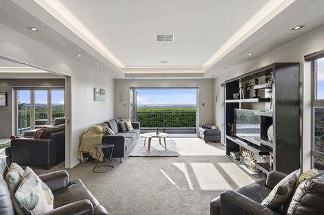 Photo of property in 11 Sasaram Lane, Cashmere, Christchurch, 8022