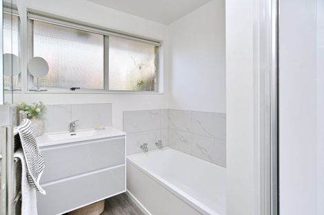 Photo of property in 24a Greenock Street, Redwood, Christchurch, 8051