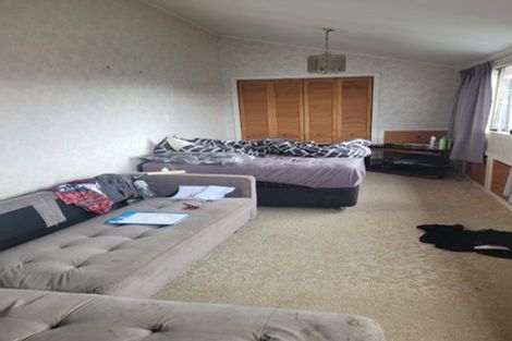 Photo of property in 48 Taikata Road, Te Atatu Peninsula, Auckland, 0610