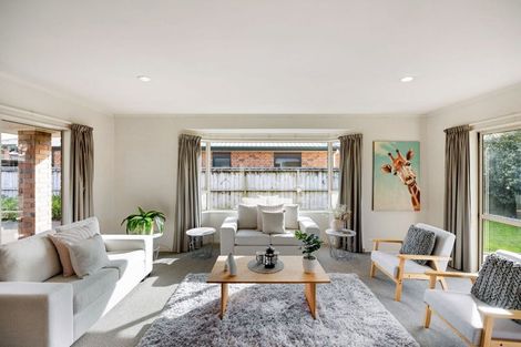 Photo of property in 30a Taylor Terrace, St Andrews, Hamilton, 3200