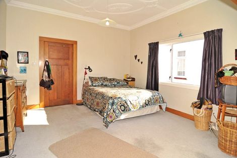 Photo of property in 132 Surrey Street, Forbury, Dunedin, 9012