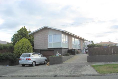 Photo of property in 50 Stuart Street, Holmes Hill, Oamaru, 9401