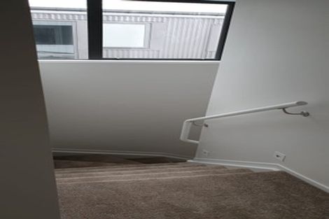 Photo of property in 25 Pukewhero Rise, Westgate, Auckland, 0614