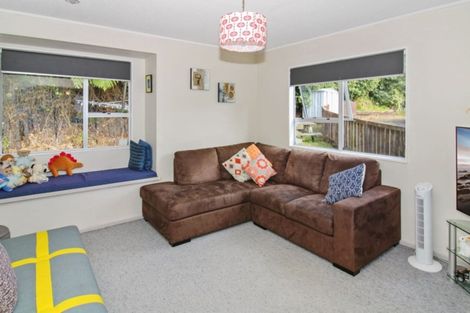 Photo of property in 117a Seaview Road, Westown, New Plymouth, 4310
