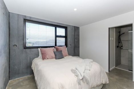 Photo of property in 3 Kotare Drive, Waiwhakaiho, New Plymouth, 4312