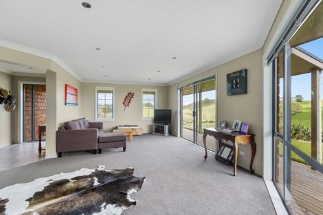 Photo of property in 263 Worthington Road, Wellsford, 0974