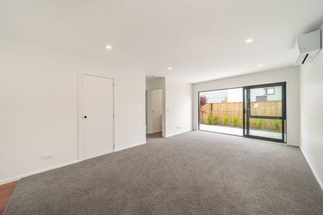 Photo of property in 1/104 Martin Street, Wallaceville, Upper Hutt, 5018