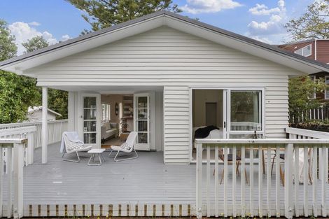 Photo of property in 36a Clayburn Road, Glen Eden, Auckland, 0602