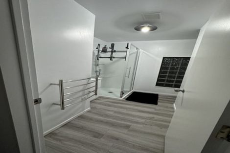 Photo of property in 21a Rimmington Drive, Hamilton Lake, Hamilton, 3204