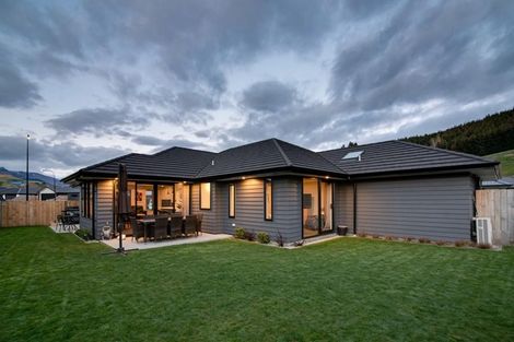 Photo of property in 26 Risinghurst Terrace, Lower Shotover, Queenstown, 9304