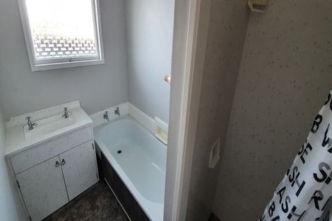 Photo of property in 9b Jade Place, Parklands, Christchurch, 8083