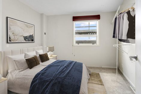 Photo of property in Stadium Garden Flats, 311/107 Thorndon Quay, Pipitea, Wellington, 6011