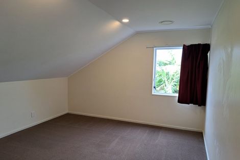 Photo of property in 61 Gloria Avenue, Te Atatu Peninsula, Auckland, 0610