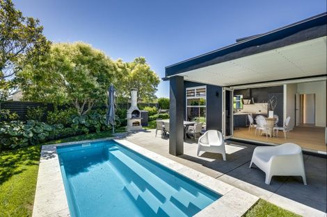 Photo of property in Stapleford Park, 153a Middle Road, Havelock North, 4130