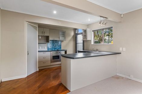 Photo of property in 4/90 Lynwood Road, New Lynn, Auckland, 0600