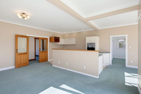 Photo of property in 6 Adrian Grove, Waikanae Beach, Waikanae, 5036