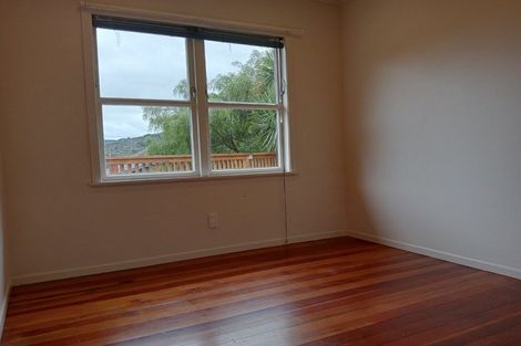 Photo of property in 52 Ngahere Street, Stokes Valley, Lower Hutt, 5019