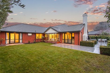 Photo of property in 7 Applecross Lane, Harewood, Christchurch, 8051