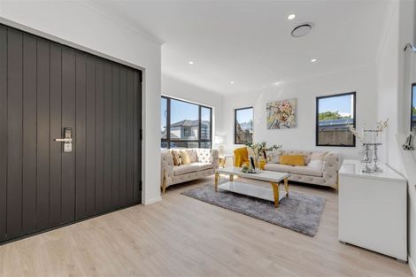 Photo of property in 31 Bushfield Drive, Flat Bush, Auckland, 2019