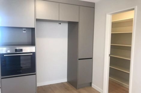 Photo of property in 16 Meritage Lane, Te Atatu South, Auckland, 0610