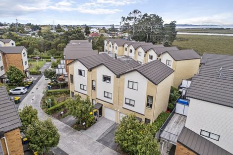 Photo of property in St Claire Village, 222/172 Mcleod Road, Te Atatu South, Auckland, 0610
