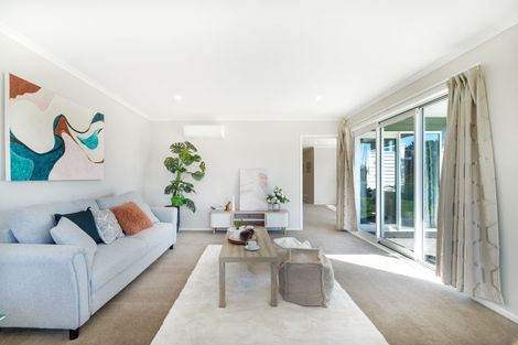 Photo of property in 9 Ken Douglas Drive, Aotea, Porirua, 5024