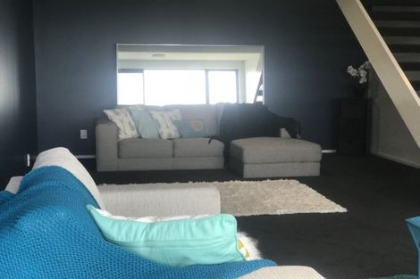 Photo of property in 11b Inverness Lane, Redcliffs, Christchurch, 8081