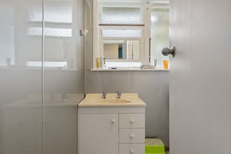 Photo of property in 15 Williams Avenue, Ohura, 3926