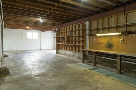 Photo of property in 16 Mayne Street, Waitara, 4320