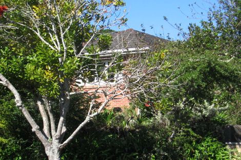 Photo of property in 4 Konini Road, Titirangi, Auckland, 0604